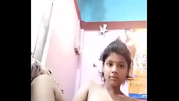 Indian young collage girl showing her boobs on camera