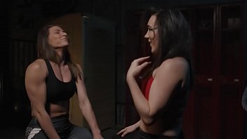 Two lesbian wrestlers eat each other - Ariel X, Sinn Sage