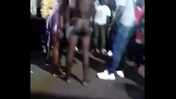 I can't  believe the shocking endinhAfrica bitch sucking dick in public