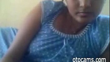 Indian woman masturbating on webcam - otocams.com