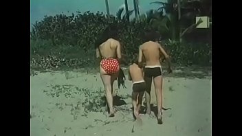 vintage del cine mexicano  - La Playa prohibida con Sasha Montenegro clasicos