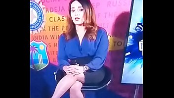 MAYANTI LANGER SEX BOMB SEXY LEGS