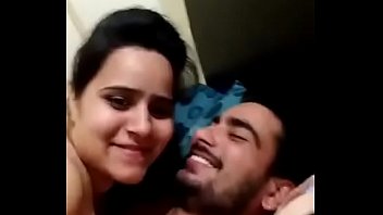 vijay tv kalakapovadhu yaru anchor jackline with her boyfriend sex video