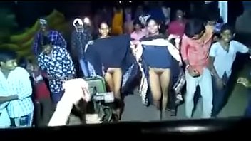 hot nude mujra on street