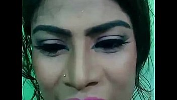 Rasmi Alon Live Cam Show রেশমি এলন এর বড় দুধ Bangladeshi Model Actress Busty